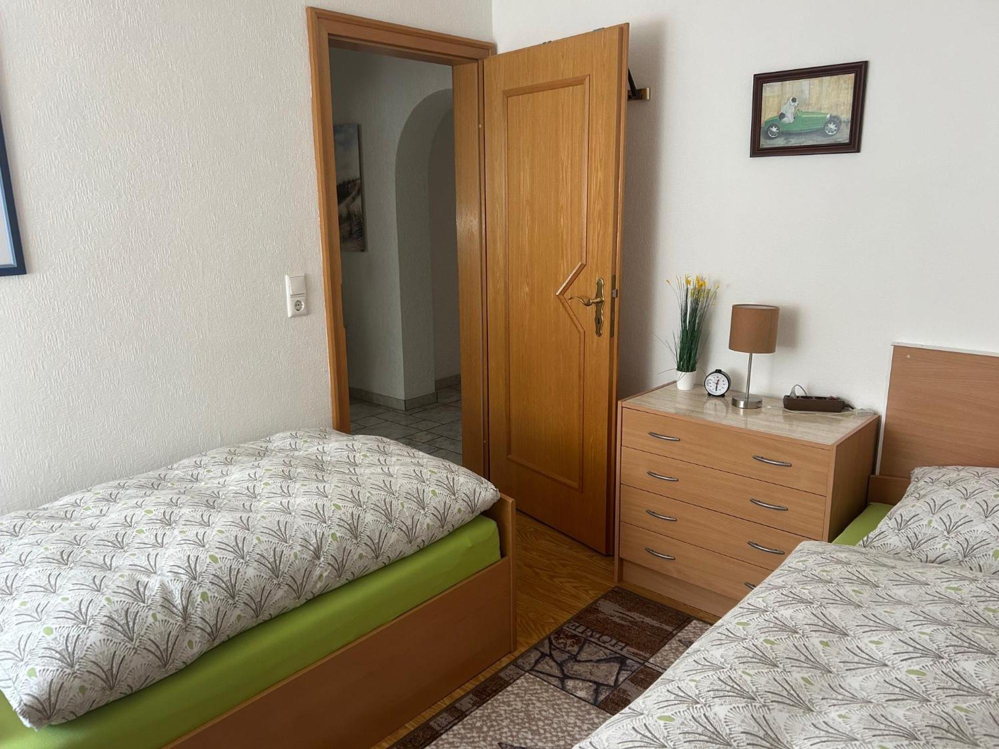 Ferienwohnung Am Wald - Naehe Funpark Zirndorf Luaran gambar